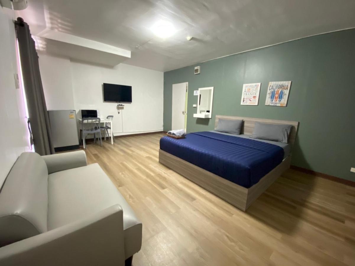 Baansuay Rattanathibet Apartment Нонтхабури Экстерьер фото